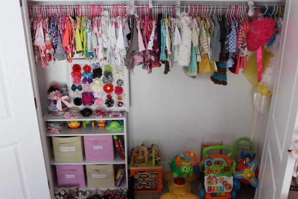 Closet-Organization-Tips-With-Baby-Son.jpg