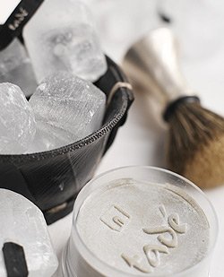 1224612013_Shaving_soap_alum.jpg