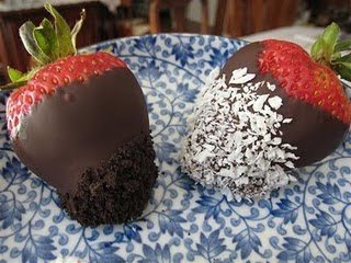 chocolate-covered-strawberries.jpg