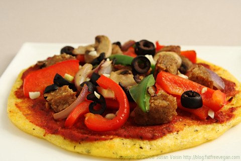 polenta-pizza.jpg