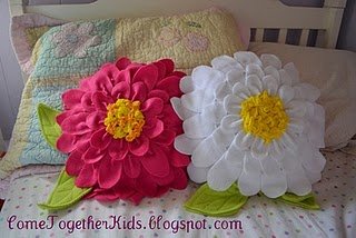 fleece-flower-pillows-pink-white.jpg
