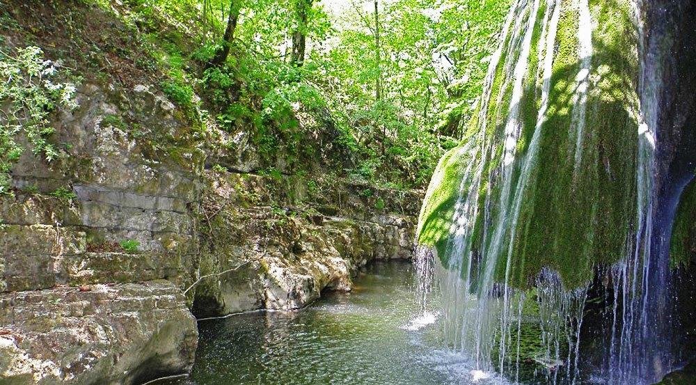 Bigar-waterfall-Romania-11.jpg