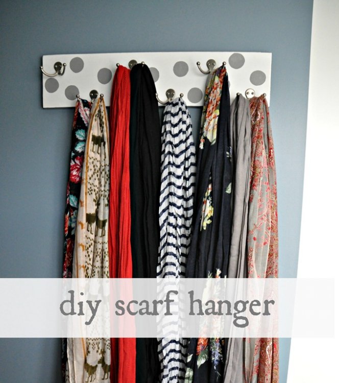 diy-scarf-hanger_thumb2.jpg