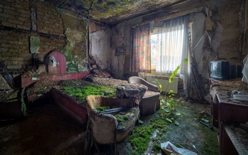 A-Bed-Of-MossAbandoned-Hotel.jpg
