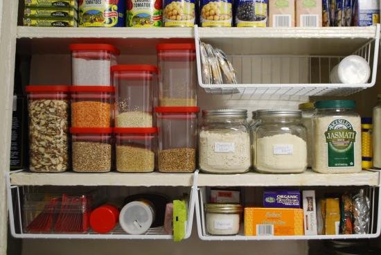 organized%20pantry_550.JPG